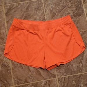 Coral athletic shorts